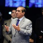 Senador Jader Barbalho é internado em hospital de Belém